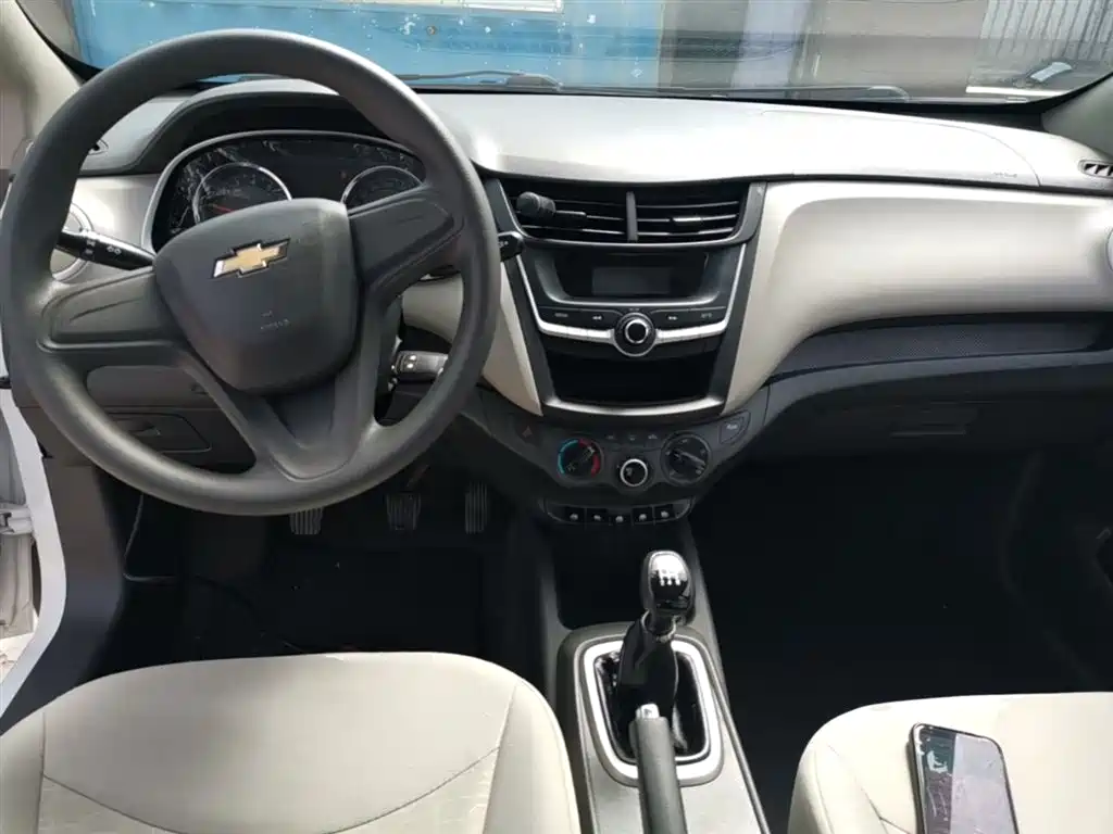 Chevrolet Sail — фото 10