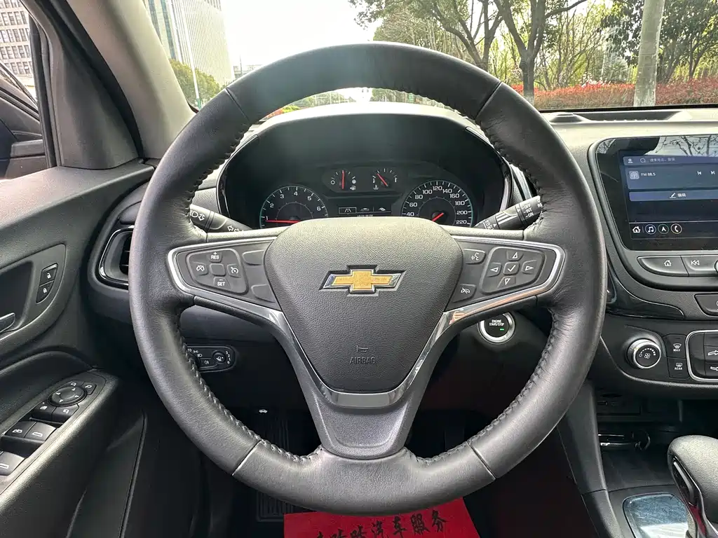 Chevrolet Equinox — фото 15
