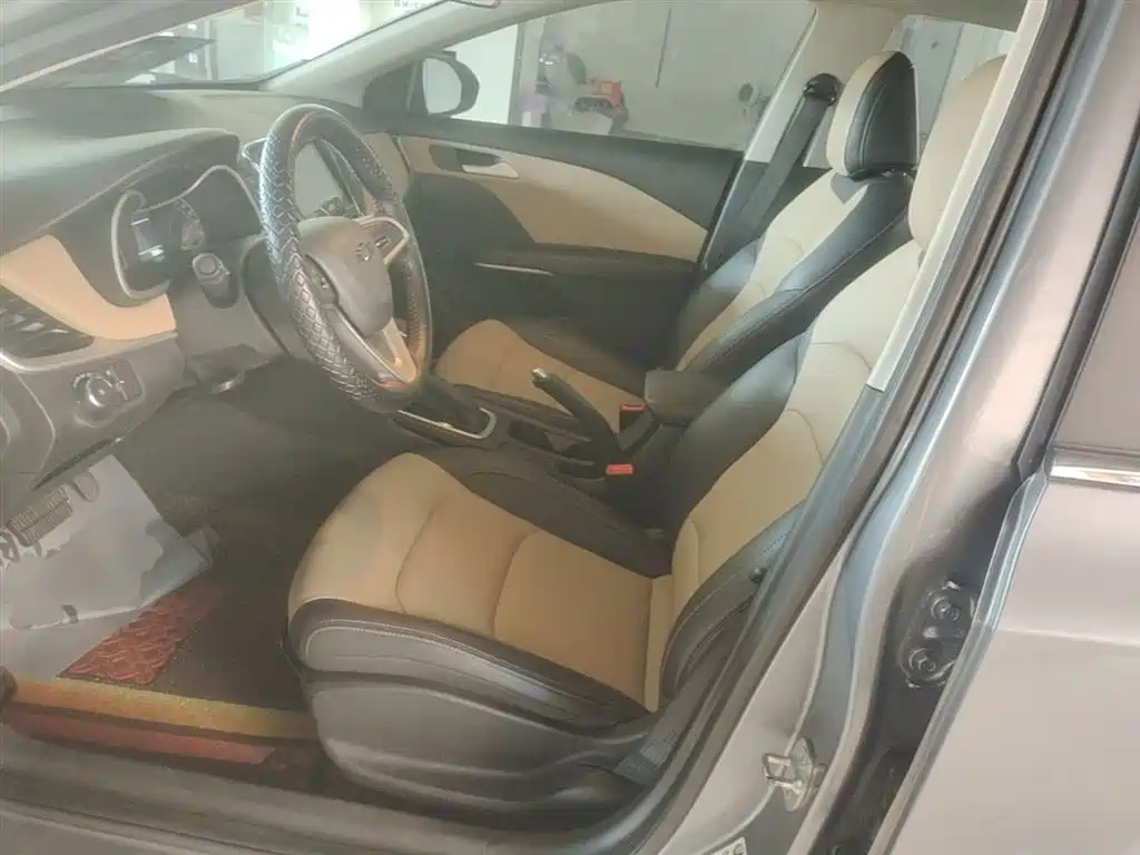 Chevrolet Monza — фото 15