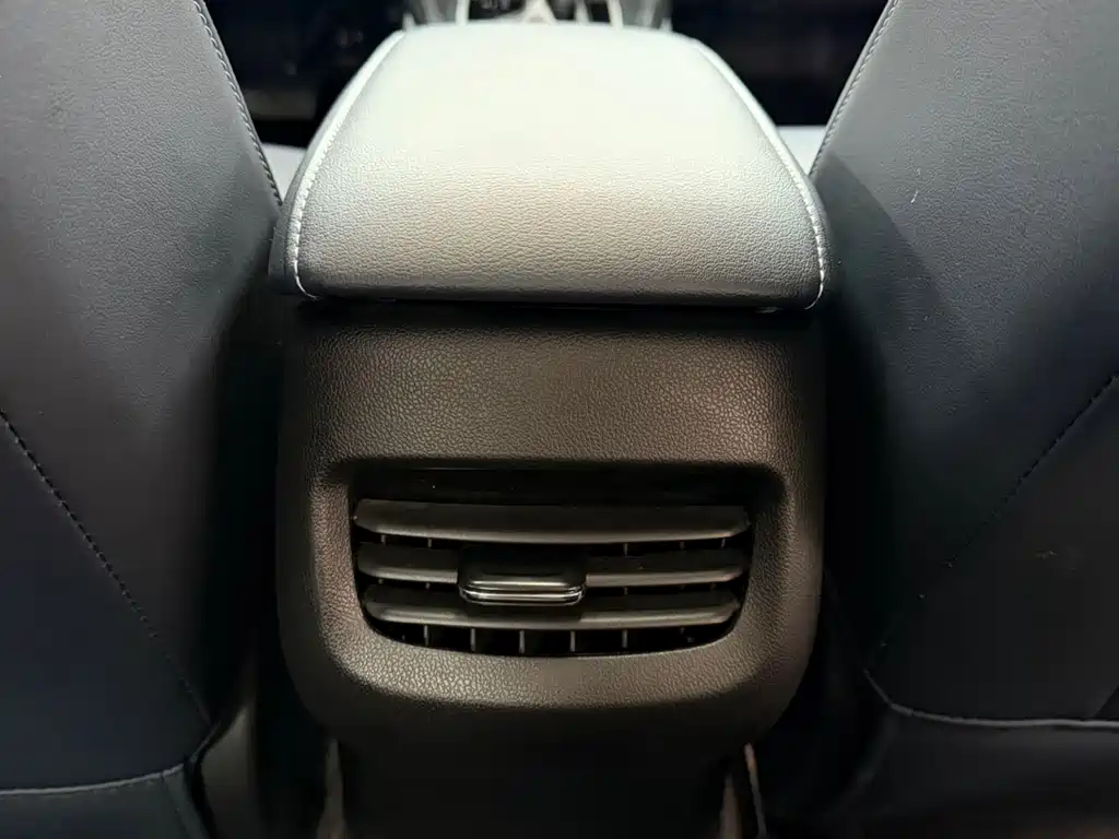 Chevrolet Monza — фото 14