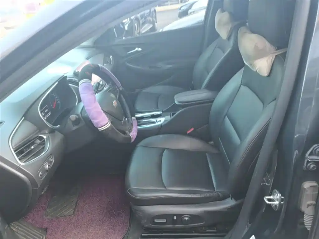 Chevrolet Malibu XL — фото 15