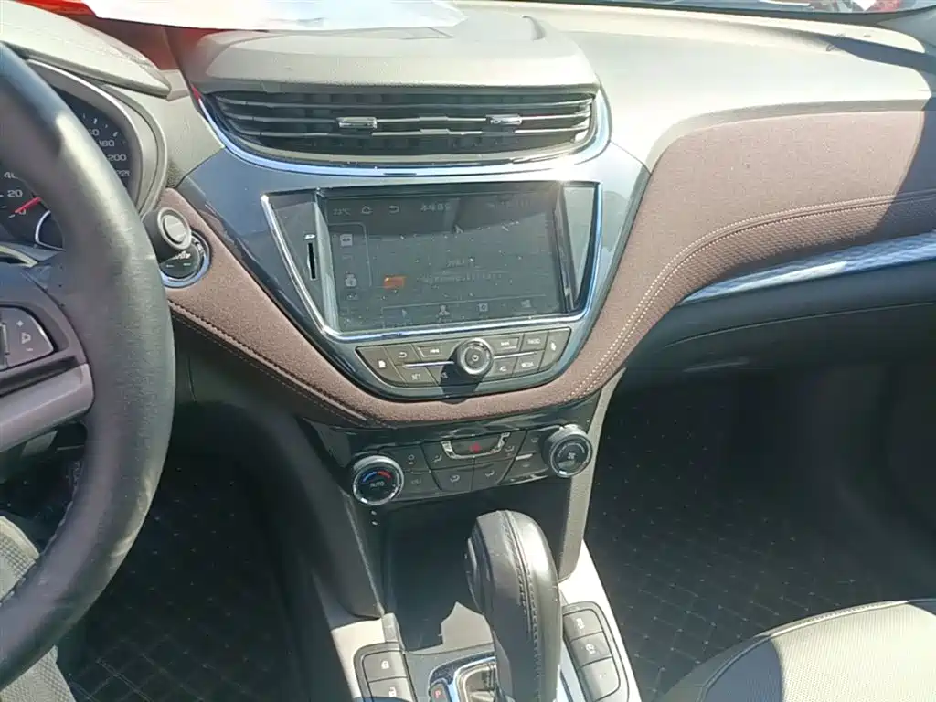 Chevrolet Malibu — фото 13