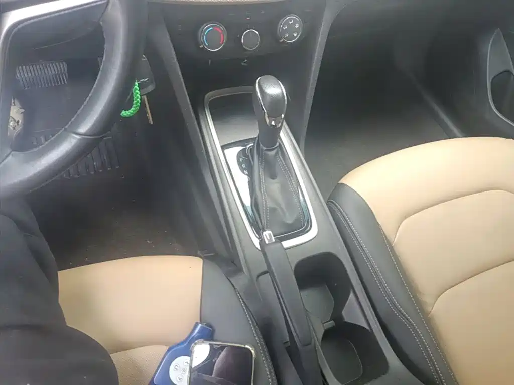 Chevrolet Monza — фото 14