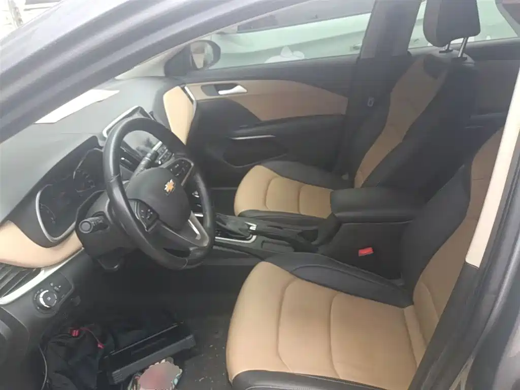 Chevrolet Monza — фото 15