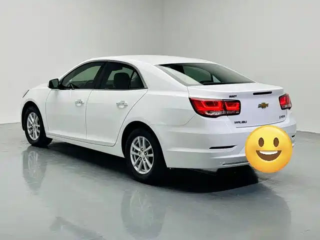 Chevrolet Malibu — фото 14