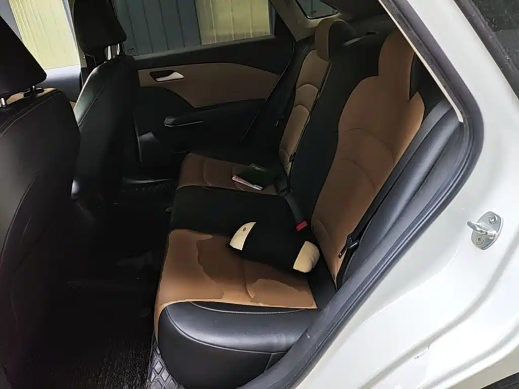 Chevrolet Monza — фото 17