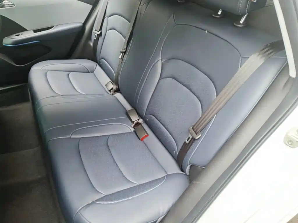 Chevrolet Monza — фото 17