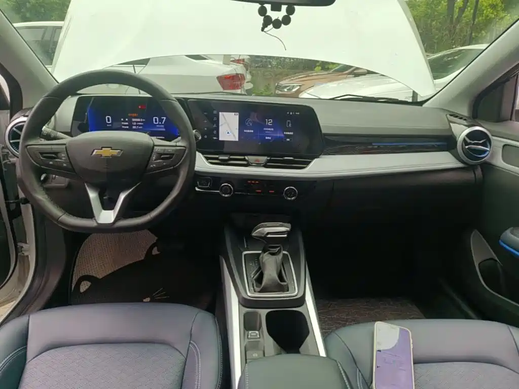 Chevrolet Monza — фото 10