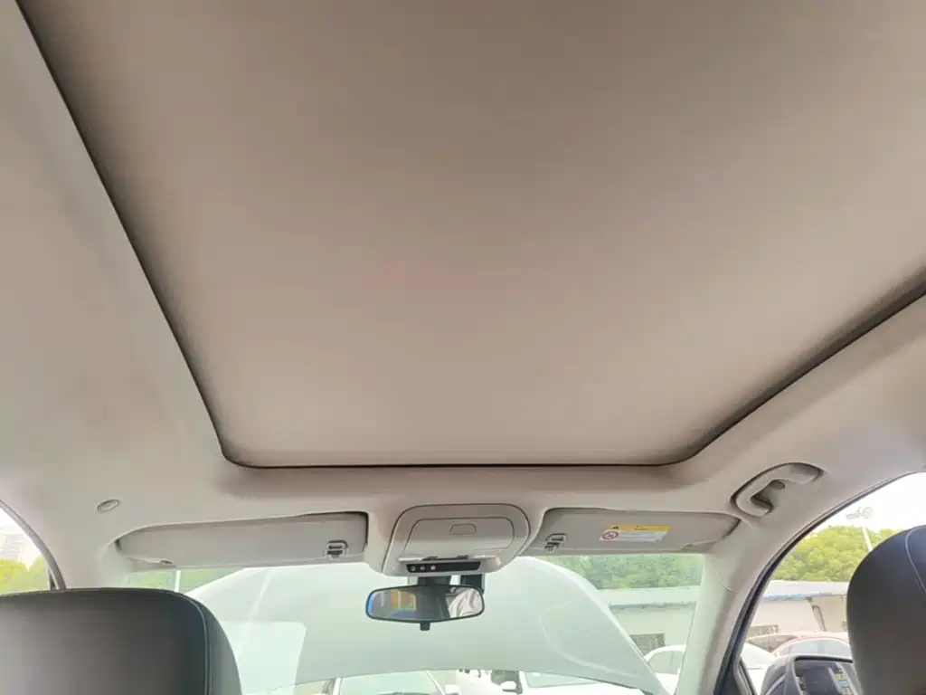 Chevrolet Equinox — фото 18