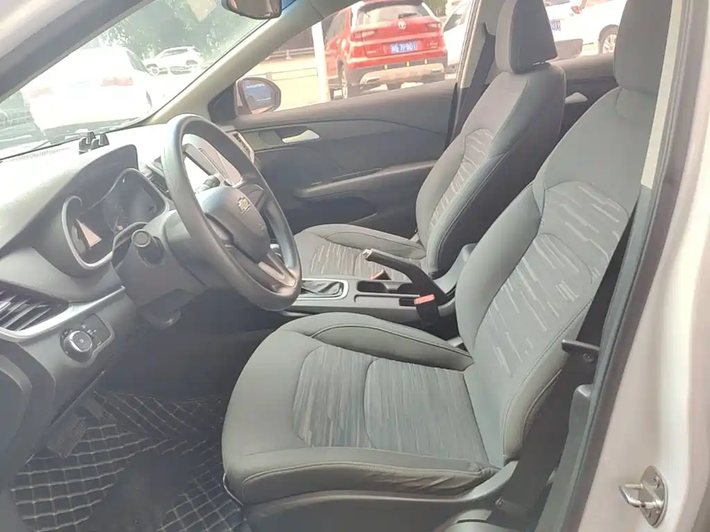 Chevrolet Cavalier — фото 15