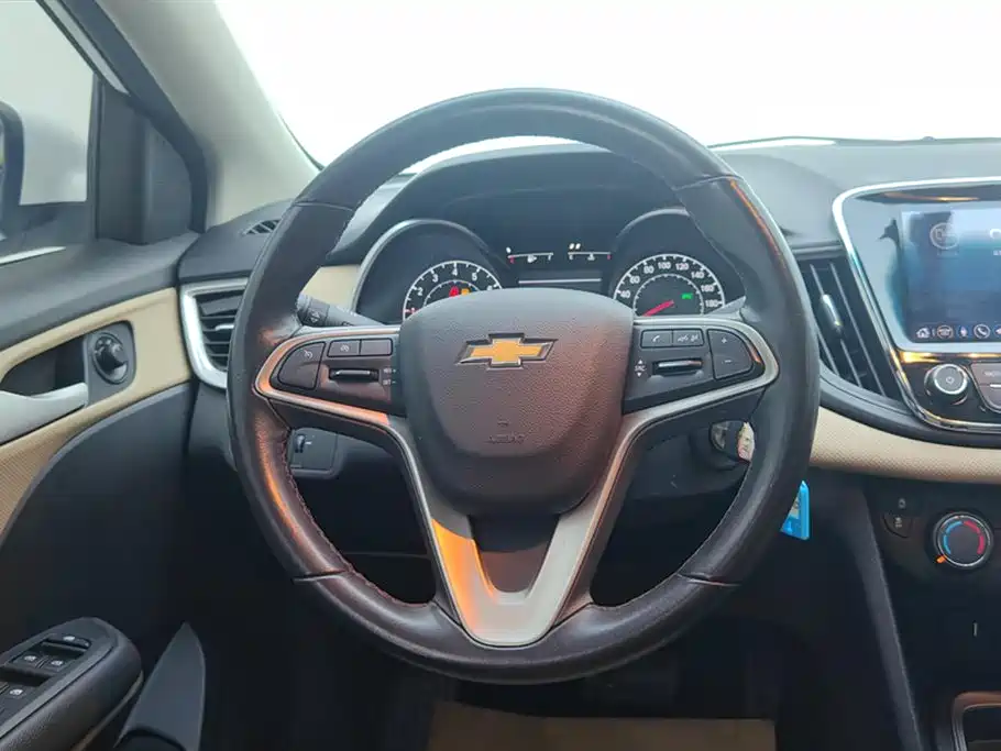 Chevrolet Monza — фото 15