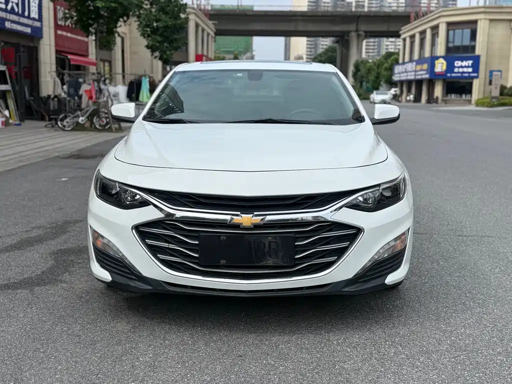 Chevrolet Malibu XL — фото 2