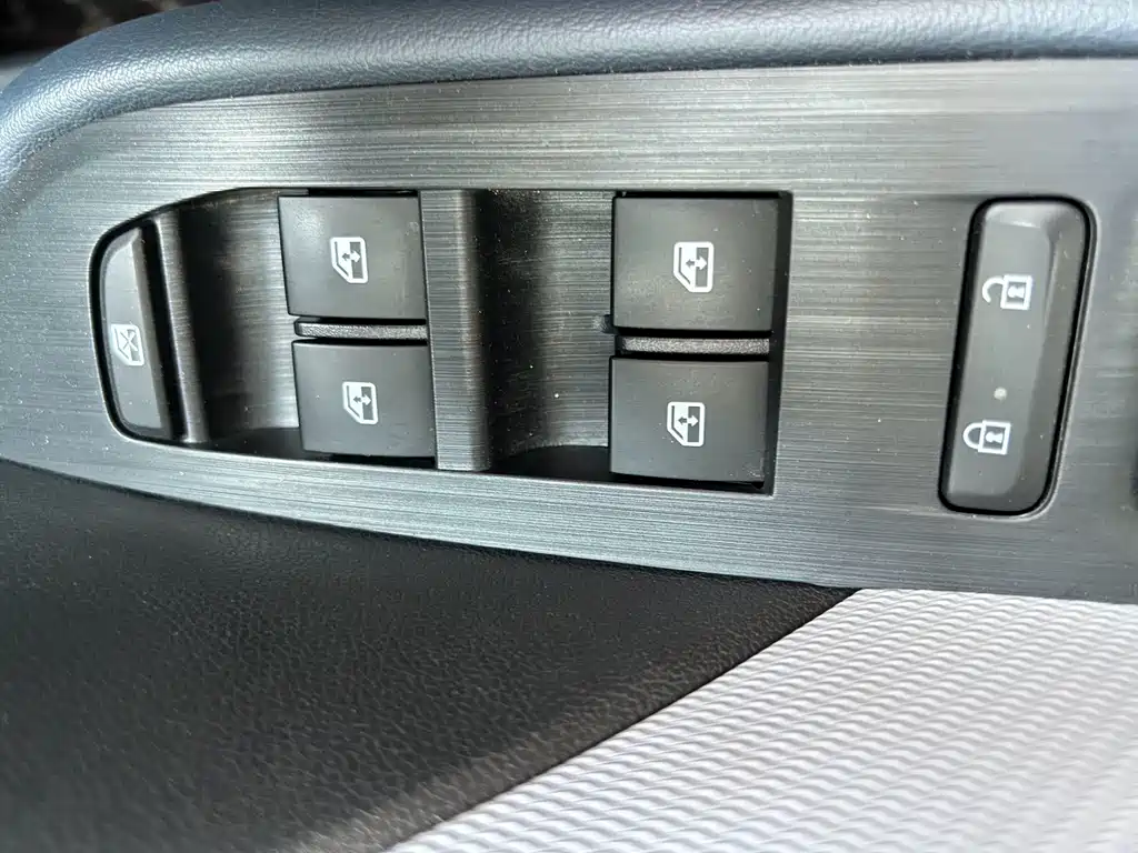 Chevrolet Monza — фото 10