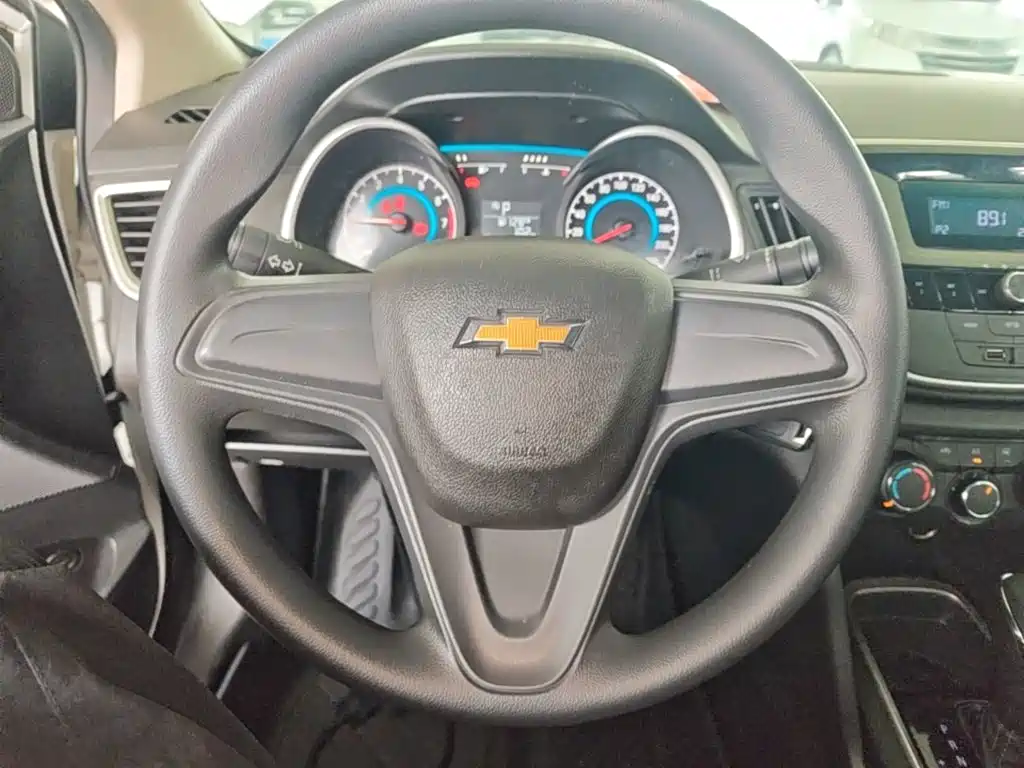 Chevrolet Cavalier — фото 11