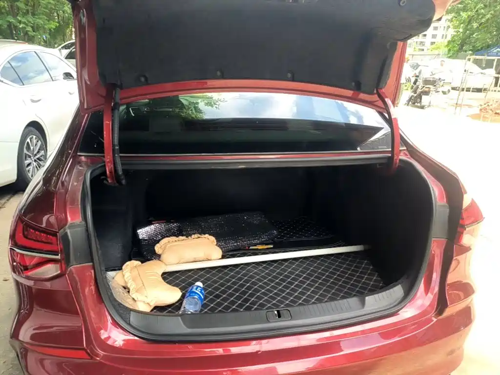 Chevrolet Monza — фото 19