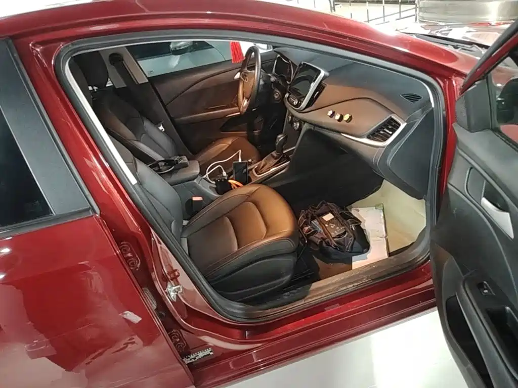 Chevrolet Monza — фото 25