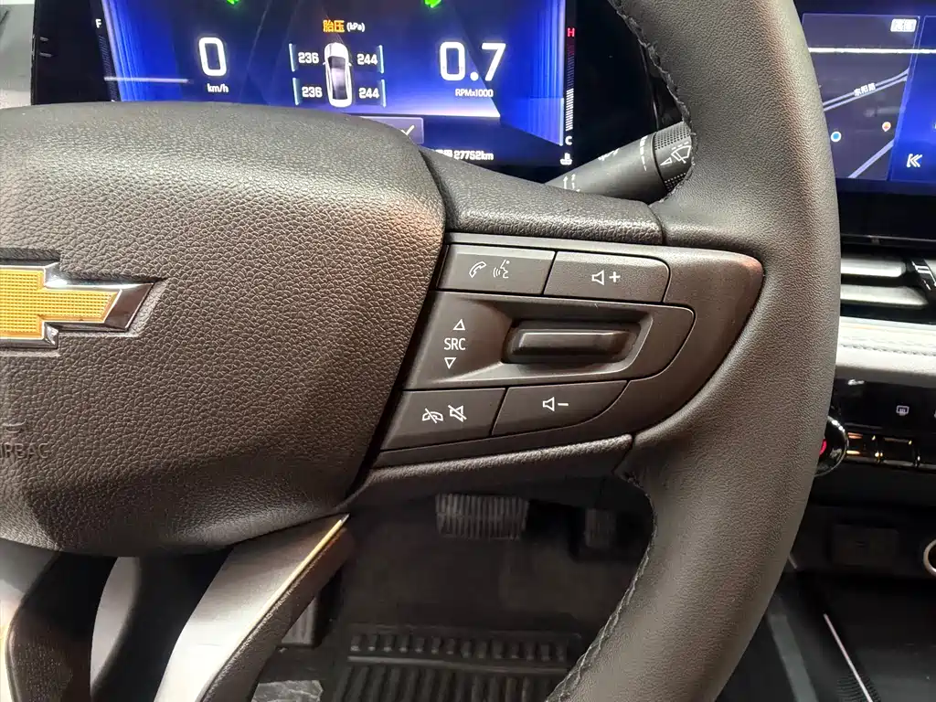 Chevrolet Monza — фото 15
