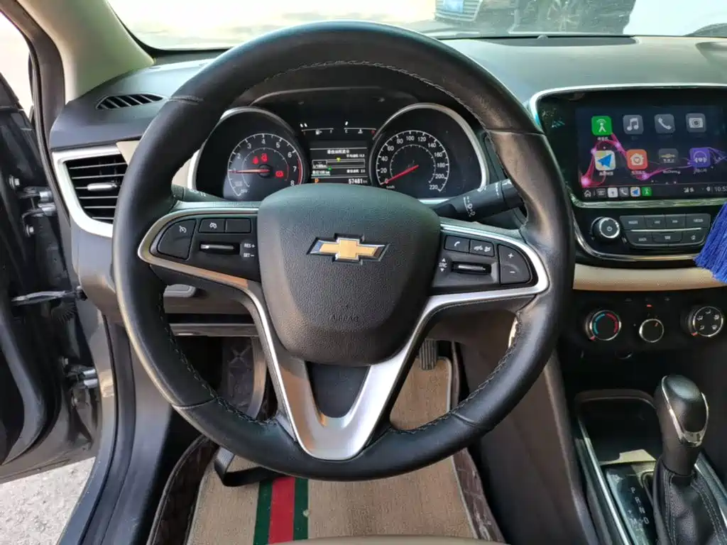 Chevrolet Monza — фото 11