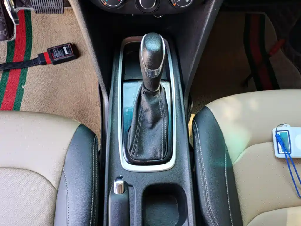Chevrolet Monza — фото 14