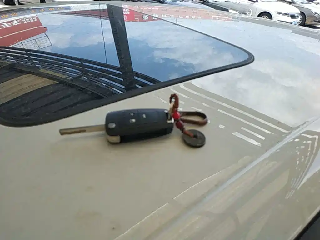 Chevrolet Monza — фото 17