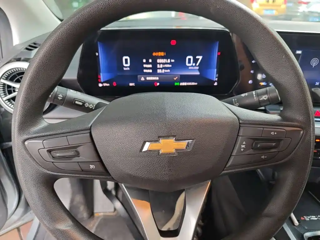 Chevrolet Monza — фото 11