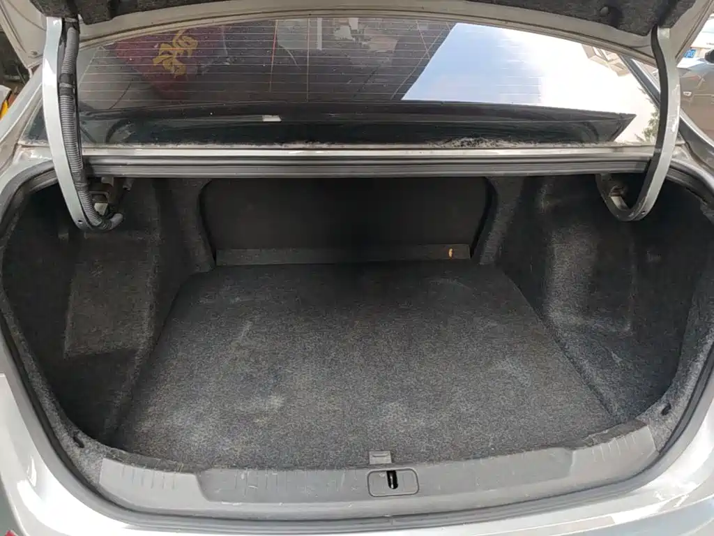 Chevrolet Monza — фото 19