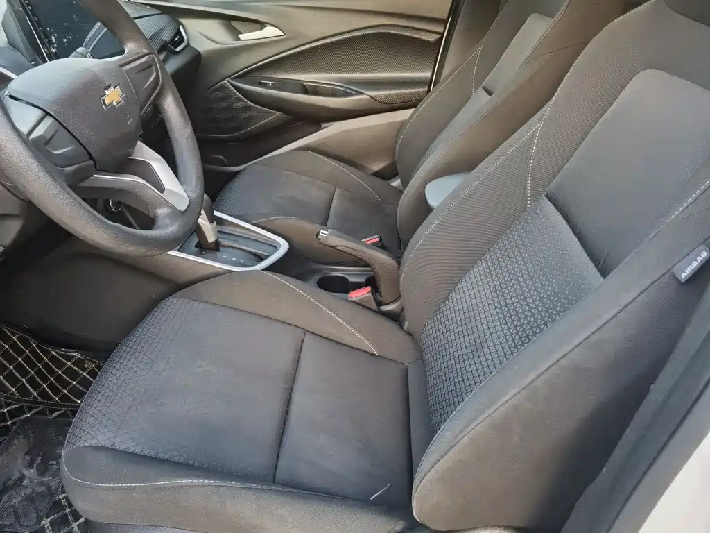 Chevrolet Cavalier — фото 11