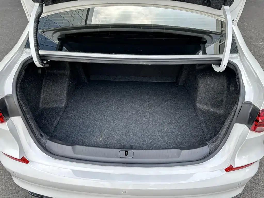 Chevrolet Monza — фото 13