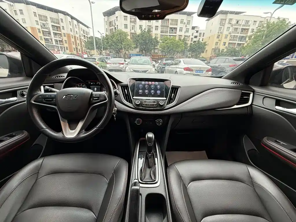 Chevrolet Monza — фото 10