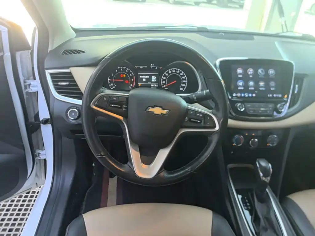Chevrolet Monza — фото 11