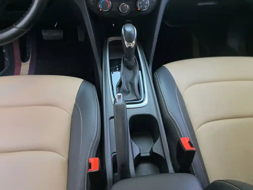 Chevrolet Monza — фото 14