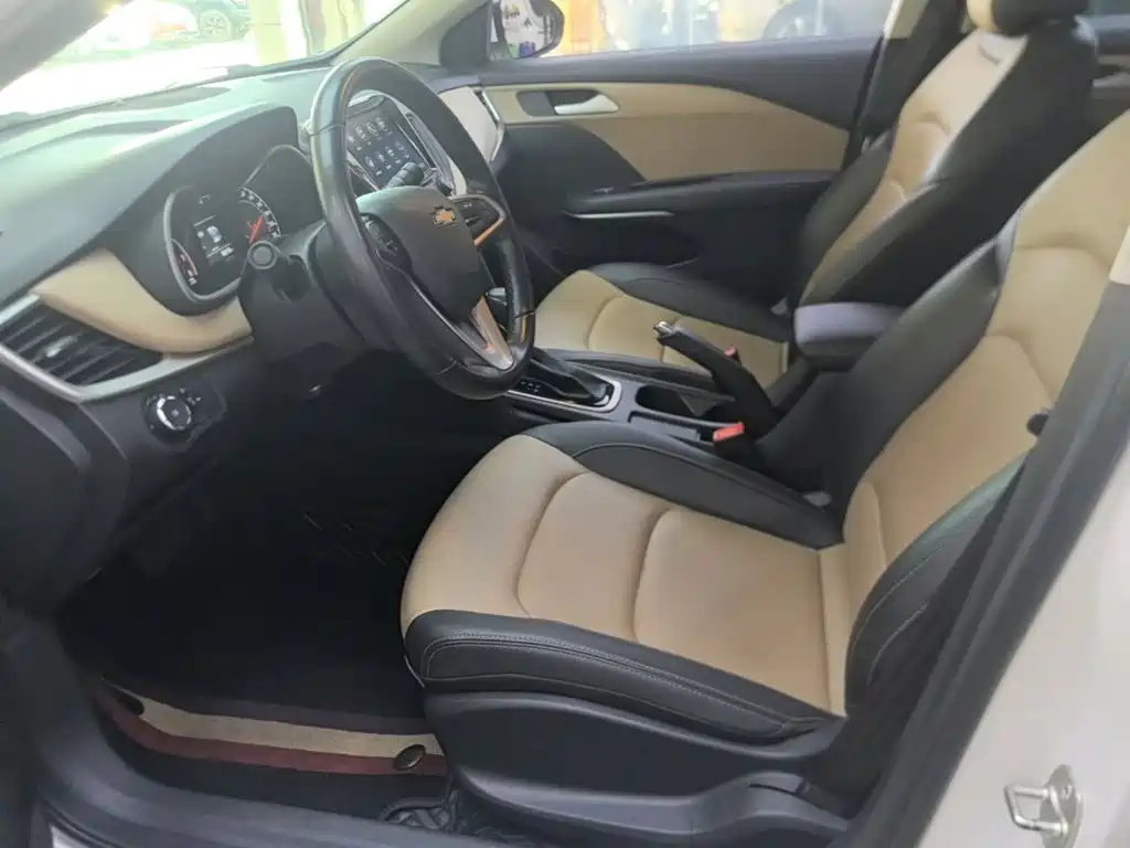 Chevrolet Monza — фото 15