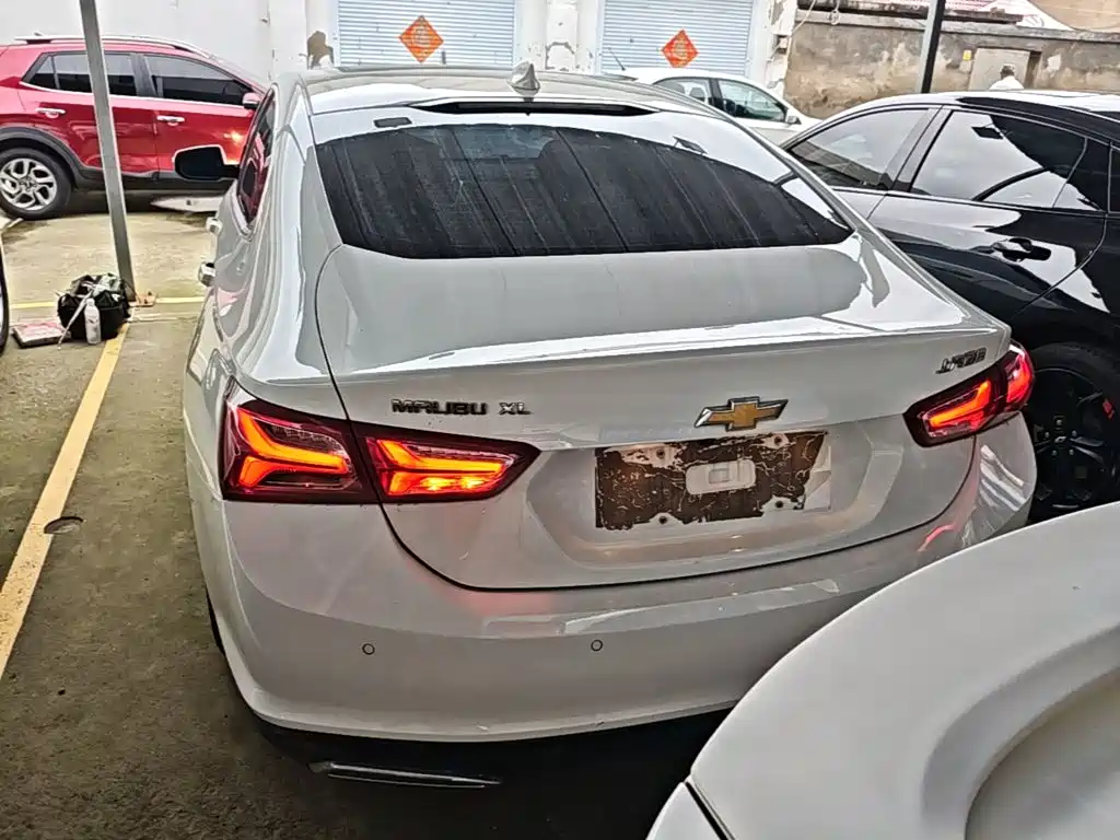 Chevrolet Malibu XL — фото 6