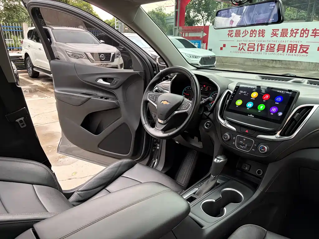 Chevrolet Equinox — фото 10