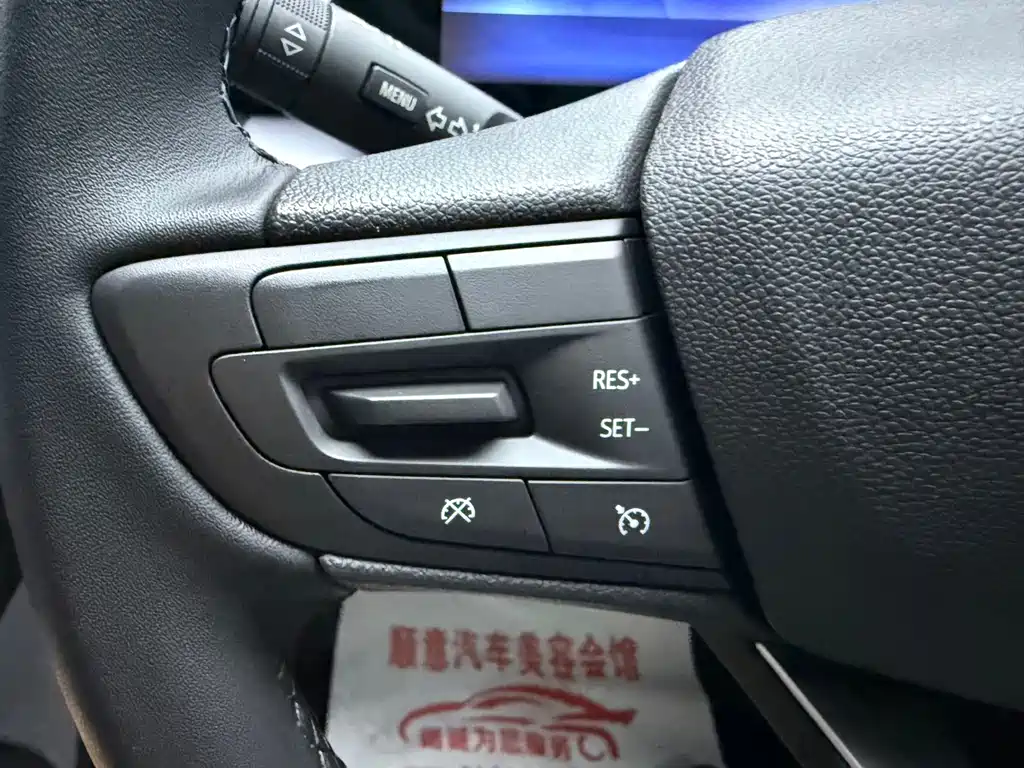 Chevrolet Monza — фото 11