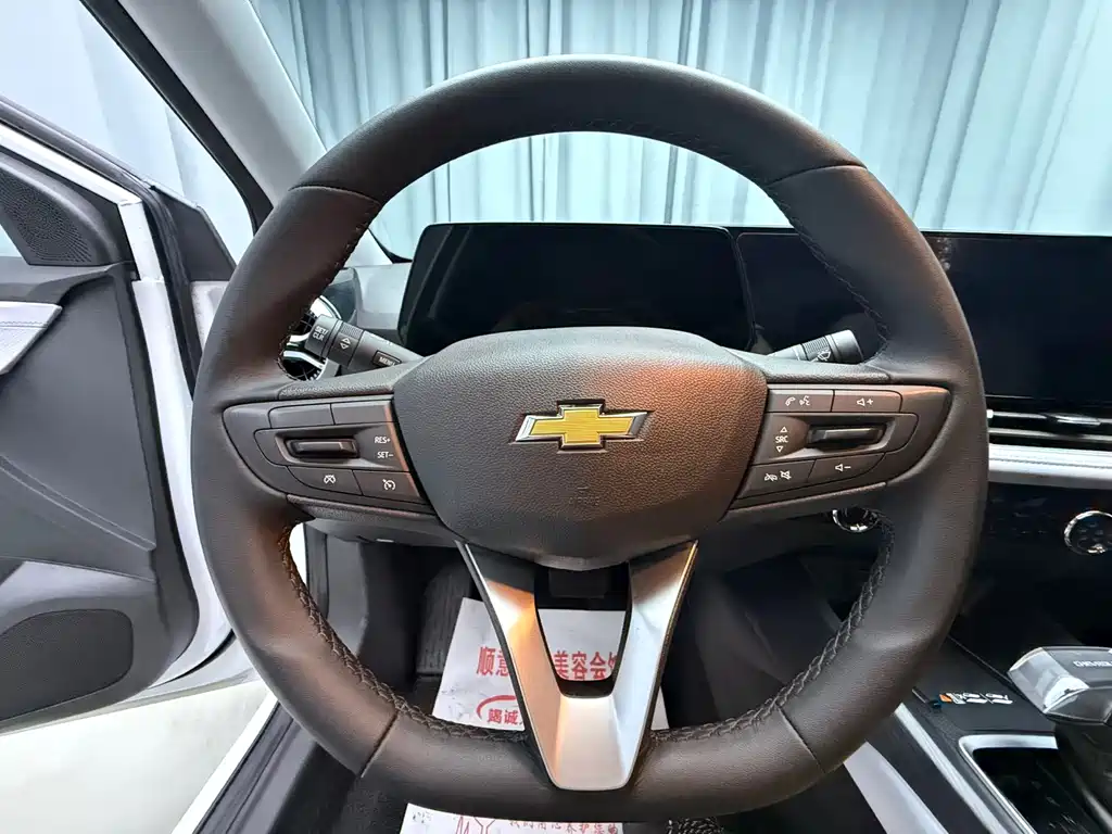 Chevrolet Monza — фото 13