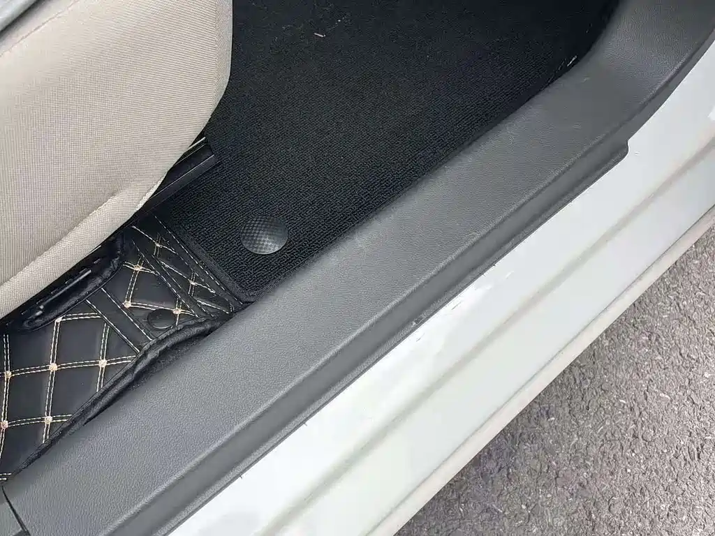 Chevrolet Sail — фото 2