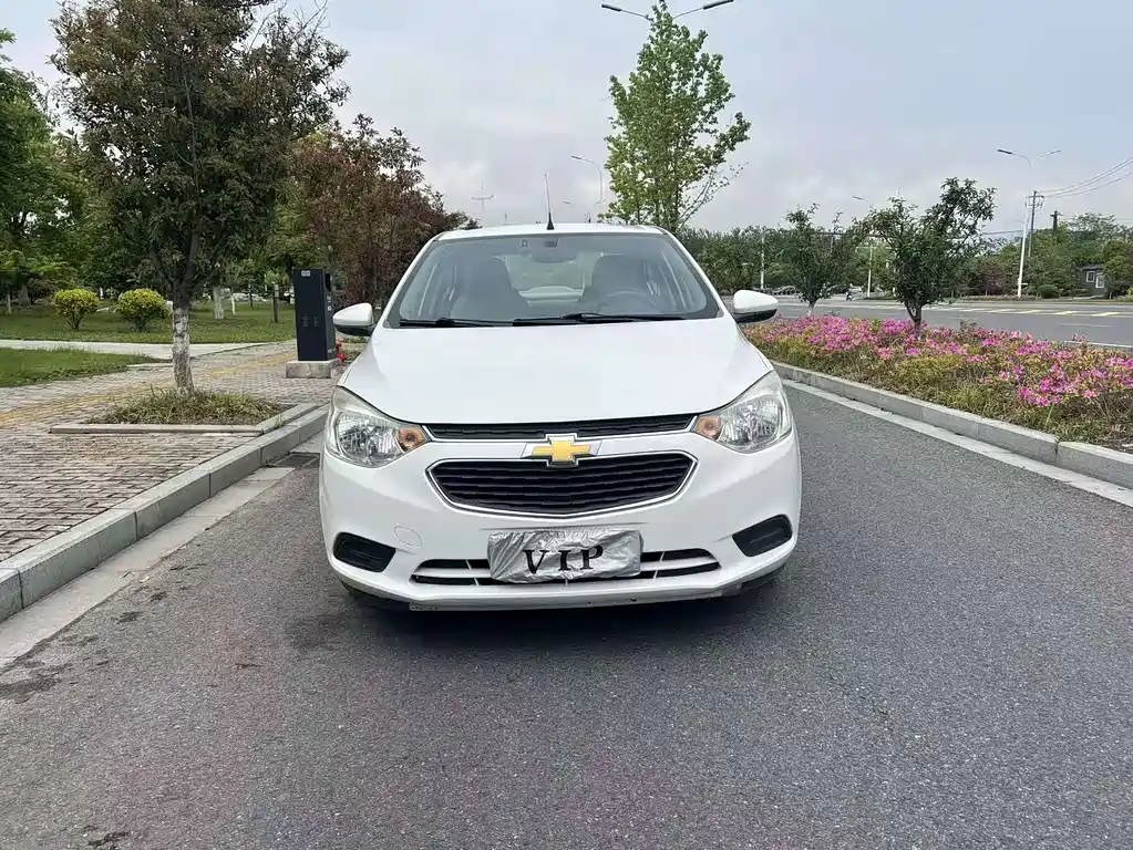 Chevrolet Sail — фото 17