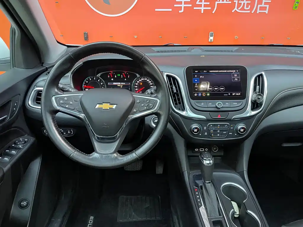 Chevrolet Equinox — фото 10