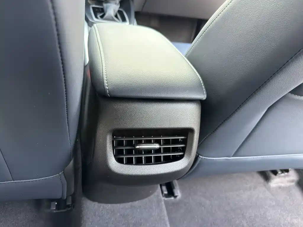 Chevrolet Monza — фото 13