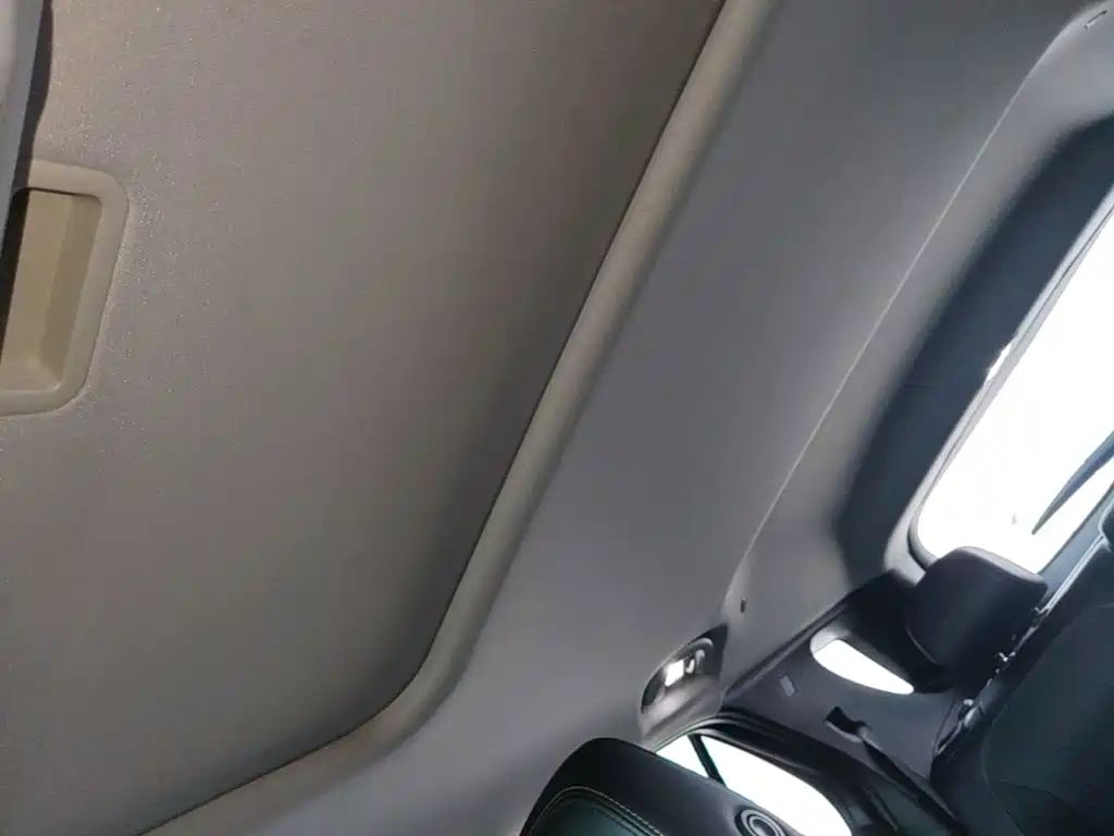 Chevrolet Equinox — фото 18