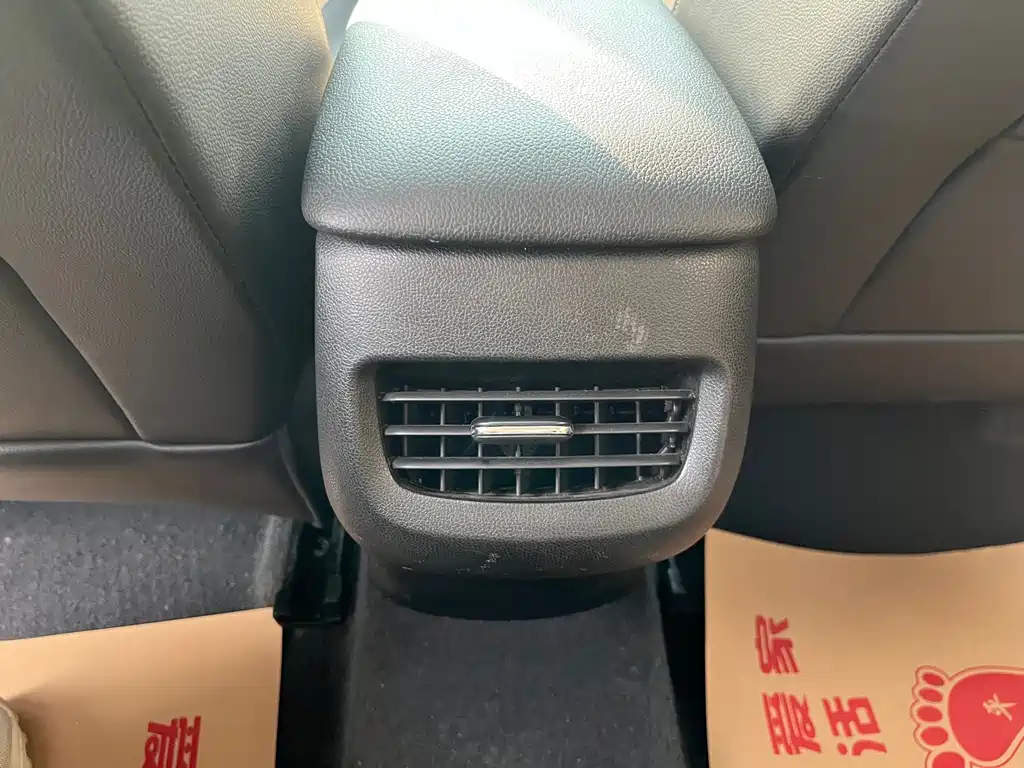 Chevrolet Monza — фото 15