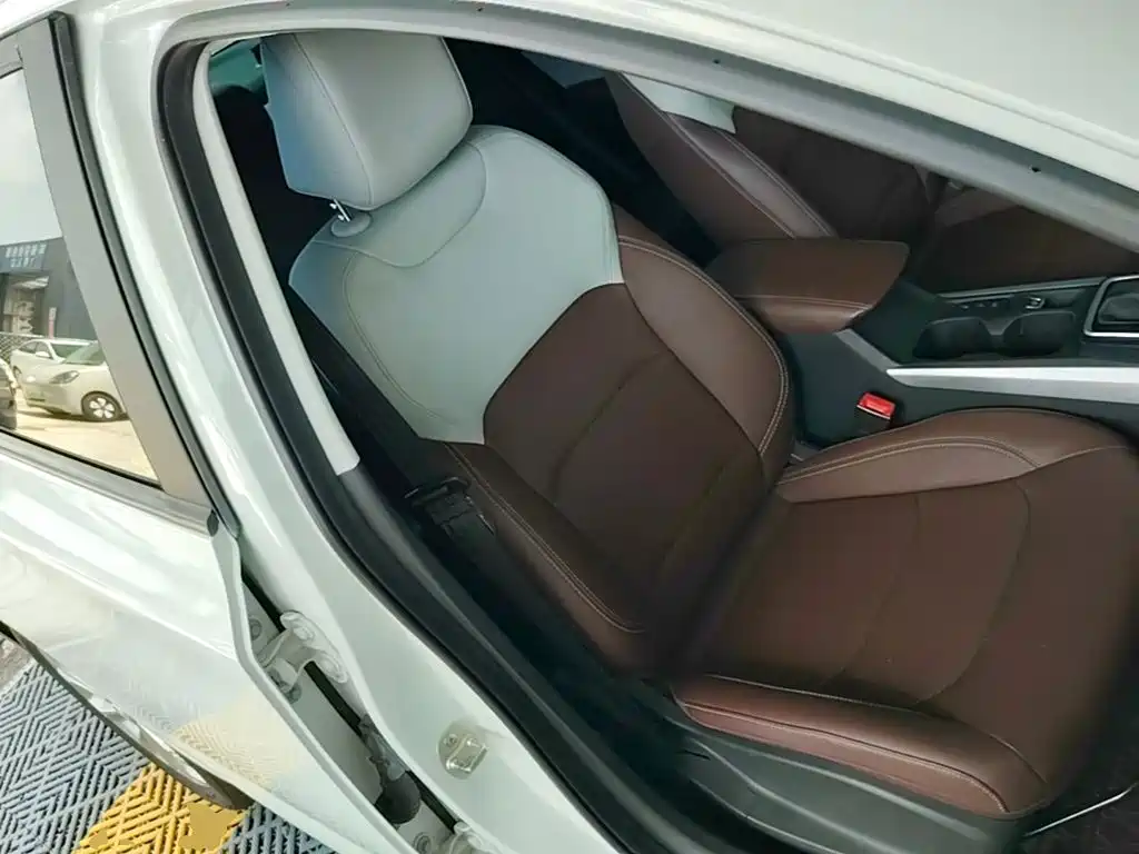 Chevrolet Monza — фото 25