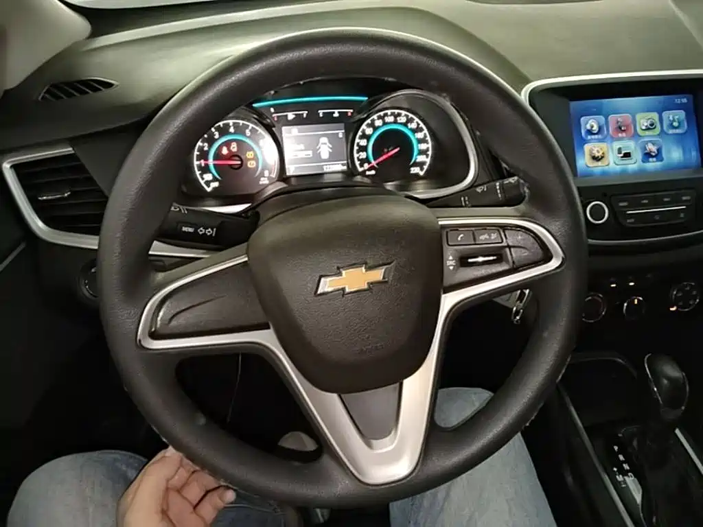 Chevrolet Cavalier — фото 11