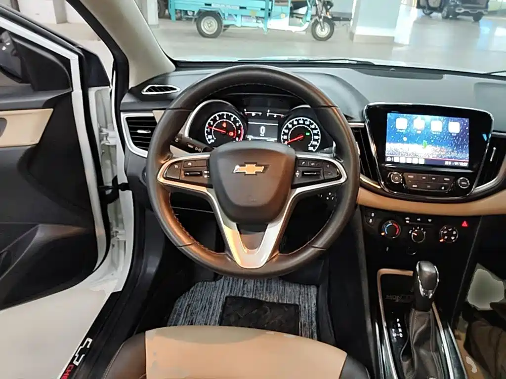 Chevrolet Monza — фото 11