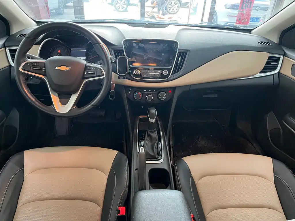 Chevrolet Monza — фото 9
