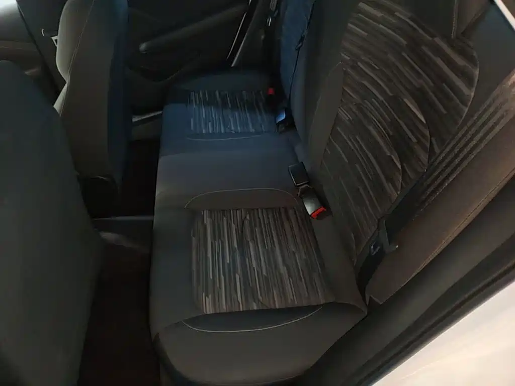 Chevrolet Monza — фото 17