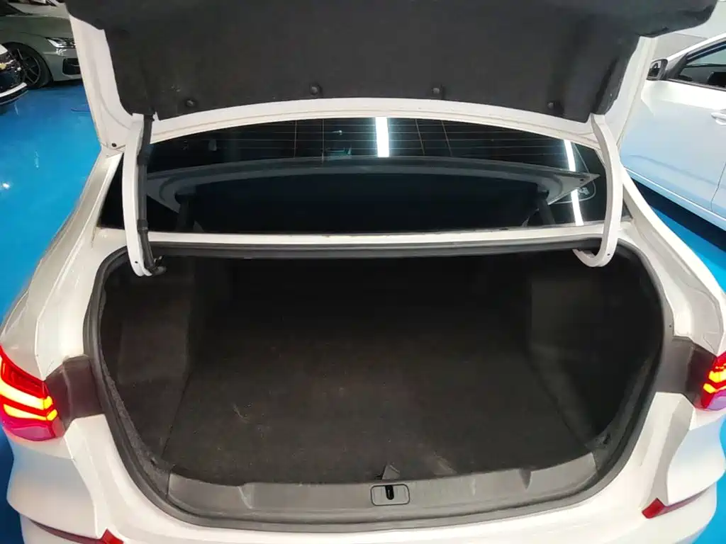 Chevrolet Monza — фото 19