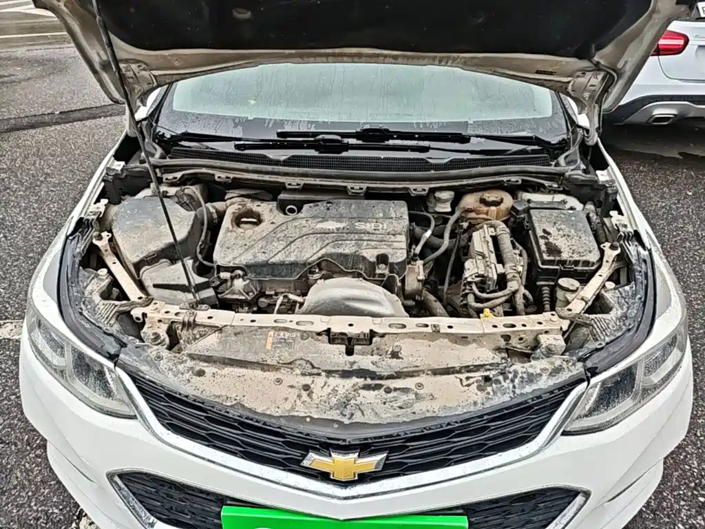Chevrolet Cruze — фото 20