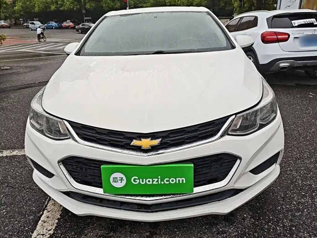 Chevrolet Cruze — фото 3